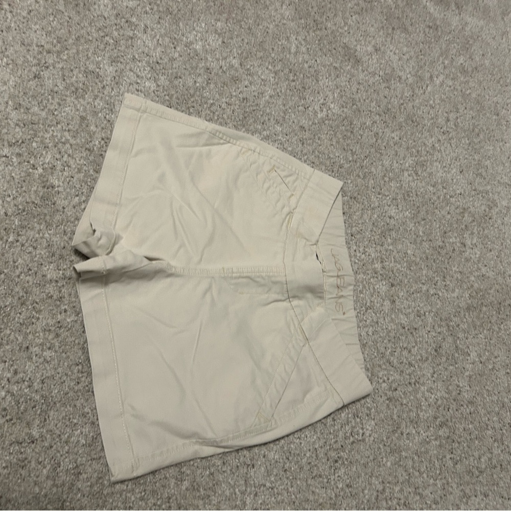 Jag pull on shorts